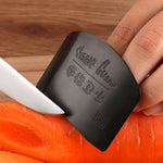 SAFETY CUTTING FINGER PROTECTOR